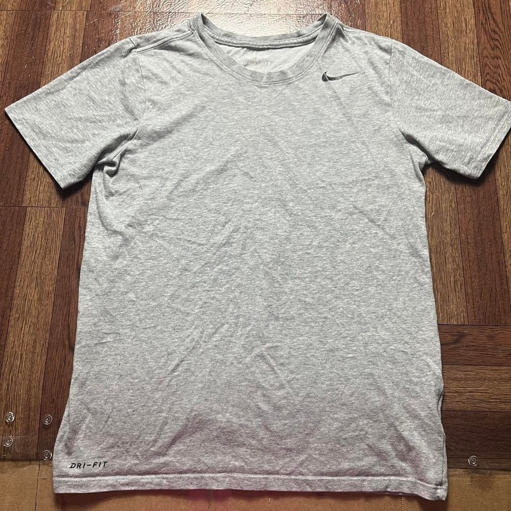 Nike Grey‎ Dri-Fit Tech Retro Running Train Shirt Small